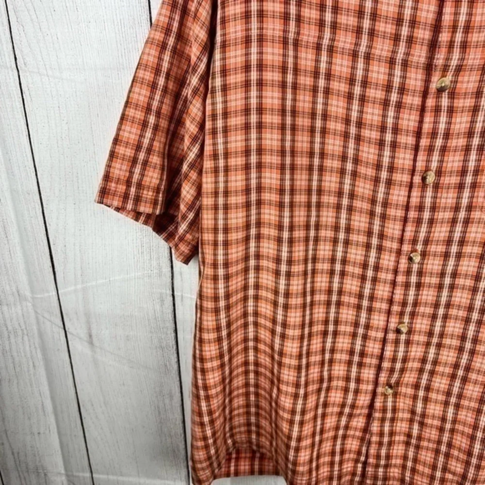 The North Face Men's Plaid Fishing Shirt Sz Large Short‎ Sleeve Ventilated